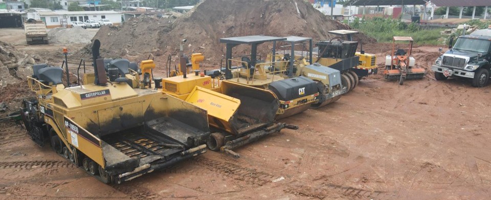 Fotograf&iacute;a de carretera asfaltada